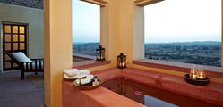 Ramathra Fort - 6.Category-1-Suite-Outdoor-tub.jpg