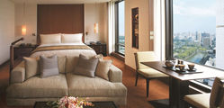 The Peninsula - Deluxe-Park-View-Room.jpg