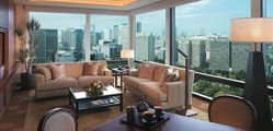 The Peninsula - Deluxe-Suite-Living-Room-Day.jpg