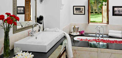 Samode Haveli - en-suite-baths.jpg