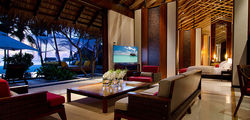 One & Only Reethi Rah - grand beach villa living room