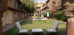 Ramathra Fort - 11.Inner-Courtyard.jpg