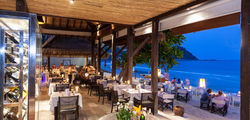 Buri Rasa Koh Phangan - 5 The Beach Club Restaurant Bar&Grill