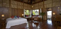 Inle Princess Resort - Chalet Bedroom