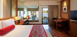 Outrigger Laguna Phuket Beach Resort - Family Room   King