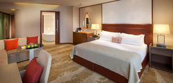 Jumeirah Beach Hotel - Jumeirah Beach Hotel   Ocean Superior Room King   Bedroom