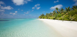LUX* Maldives  - LMA_Beach_12