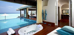 Anantara Kihavah - Over-Water-Pool-Villa-Bathroom.jpg