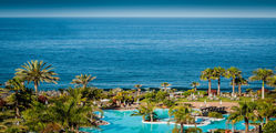 Sheraton La Caleta Resort & Spa - Pool and Seaview