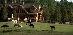 Siwash Lake Ranch - siwash_lake_ranch_-_lakefront_lodge_with_horses.jpg