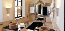 Riad Farnatchi - Suite-3-bathroom.jpg