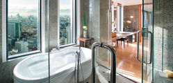 Mandarin Oriental - Suite-Executive-Suite-Bathroom.jpg