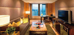 Mandarin Oriental - Suite-Executive-Suite-Living-Room.jpg