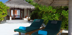 Anantara Resort & Spa Maldives - Sunrise-Beach-Villa-exterior.jpg