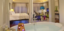 Intercontinental Samui - Baan Taling Ngam Resort - Three-Bedroom-Napa-Reserve-Villa---Bathroom.jpg