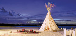 One&Only St. Geran - Tipi dining on the beach